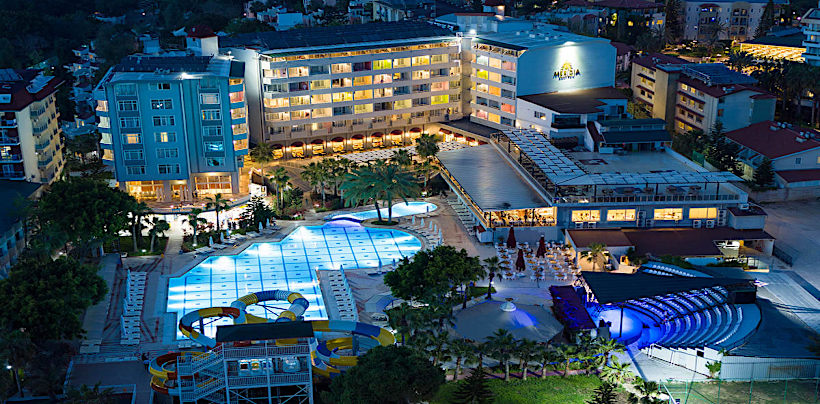 Meridia Beach Hotel  Genel 1
